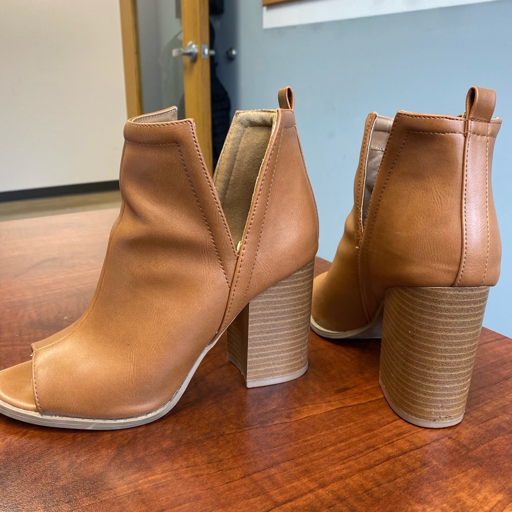 Pink Lily Boutique Open toed booties
